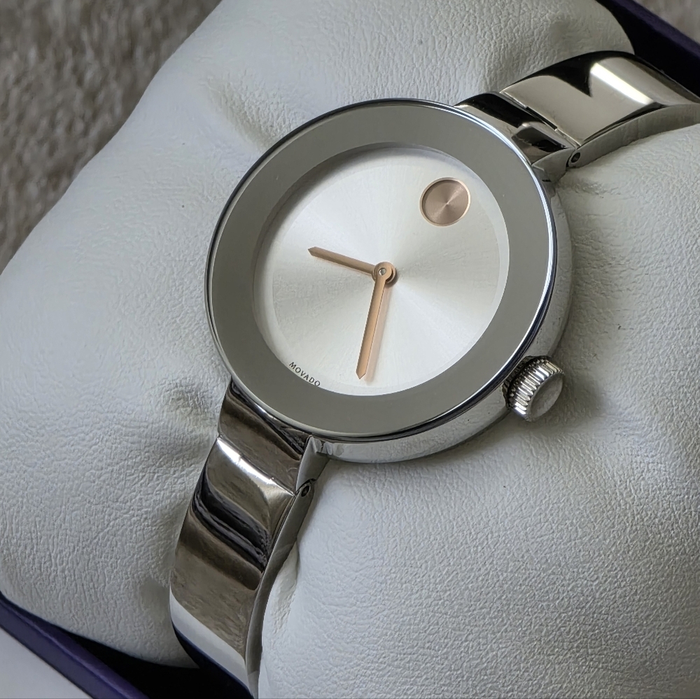 CYBER MONDAY ⌚️NWT Women's Movado Bold 34mm Bangle Bracelet Watch⌚️ Christmas!